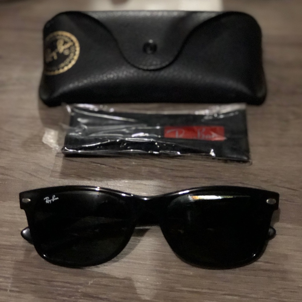 Ray Bans sunglasses